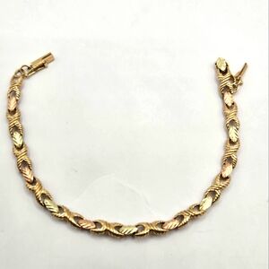 14K Two-Tone Gold Looped Link Bracelet